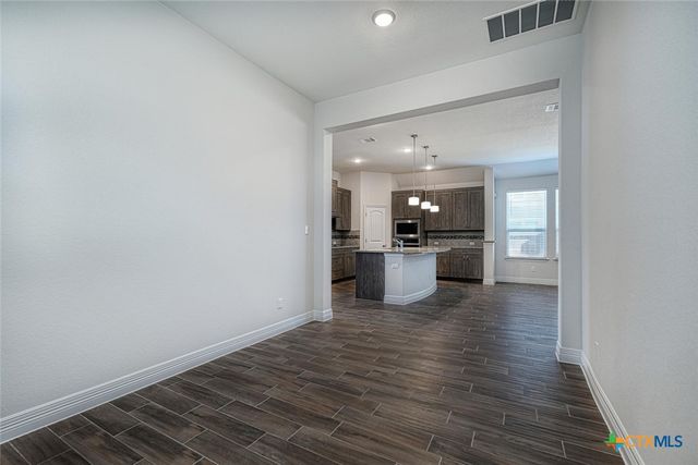 126 Russet Trail, Georgetown, TX 78628