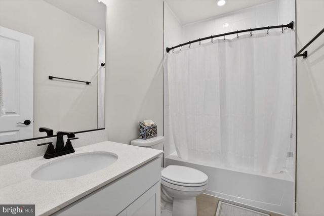 8509 FLEETWOOD DR, Spotsylvania, VA 22551