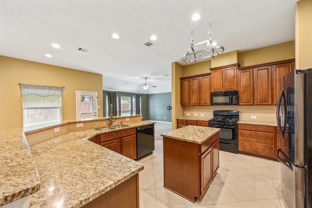 4902 Beech Fern Drive, Richmond, TX 77407