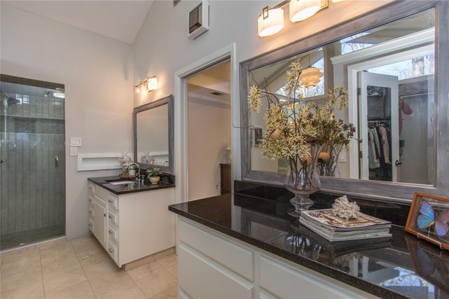 5805 Havenwood Court, Fort Worth, TX 76112