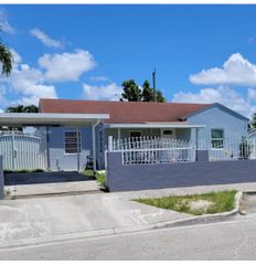 861 NE 1st Place, Hialeah, FL 33010