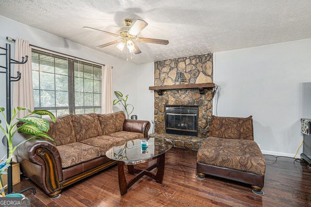 3672 N Melissa Lane, Douglasville, GA 30135