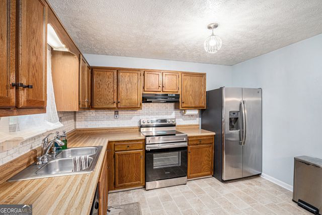 3672 N Melissa Lane, Douglasville, GA 30135