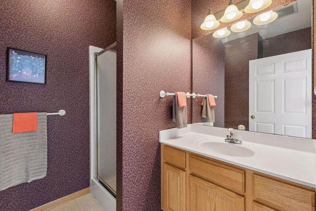 17607 38th Avenue N, Plymouth, MN 55446