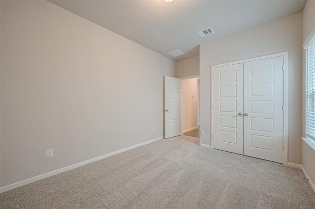 218 Emerald Thicket Lane, Huffman, TX 77336