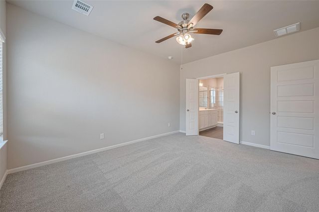 218 Emerald Thicket Lane, Huffman, TX 77336