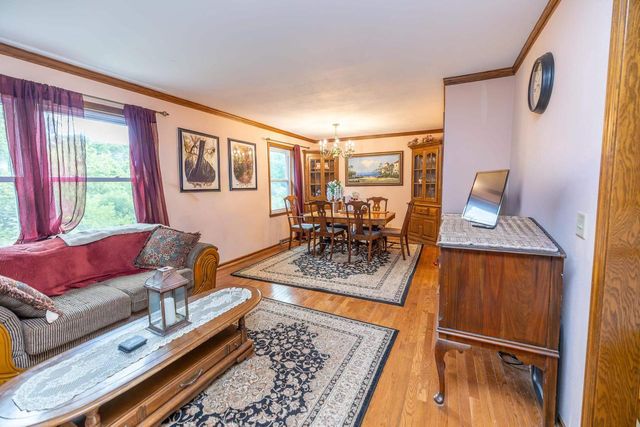 4211 Wilshire Lane, Janesville, WI 53546