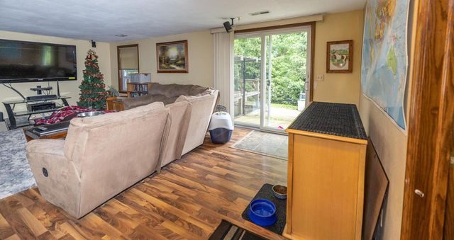 4211 Wilshire Lane, Janesville, WI 53546