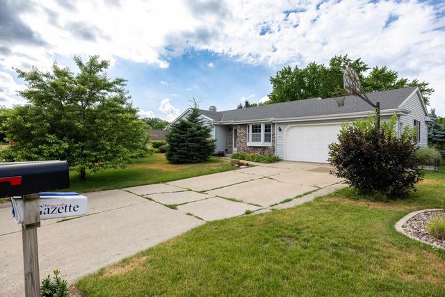 4211 Wilshire Lane, Janesville, WI 53546