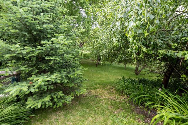 4211 Wilshire Lane, Janesville, WI 53546