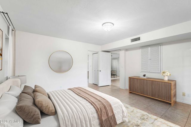 2501 E MONTEBELLO Avenue, Phoenix, AZ 85016