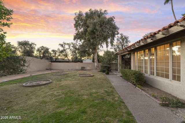 2501 E MONTEBELLO Avenue, Phoenix, AZ 85016