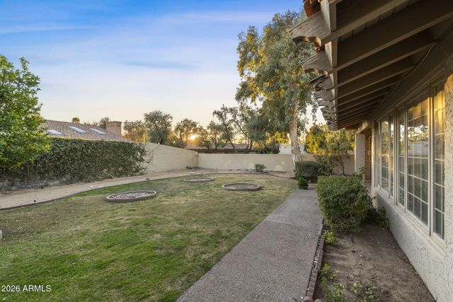 2501 E MONTEBELLO Avenue, Phoenix, AZ 85016