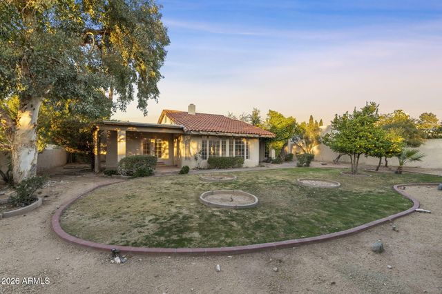 2501 E MONTEBELLO Avenue, Phoenix, AZ 85016