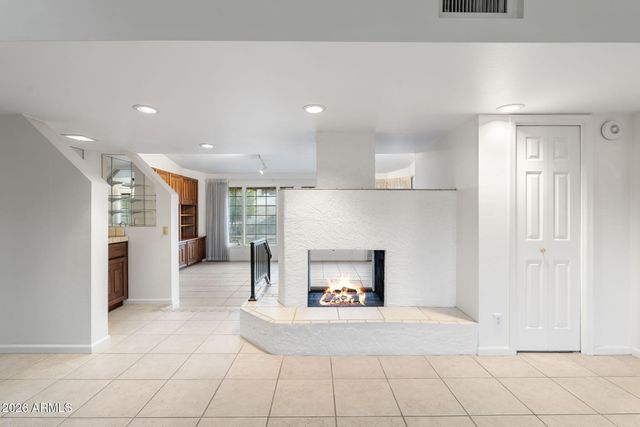 2501 E MONTEBELLO Avenue, Phoenix, AZ 85016