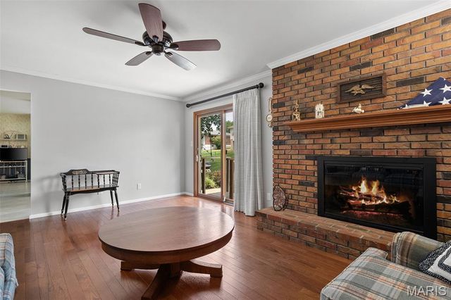 9263 Cinnabar Drive, St Louis, MO 63126