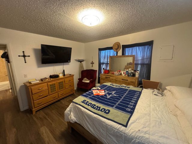 101 Pecos Place, Plainview, TX 79072