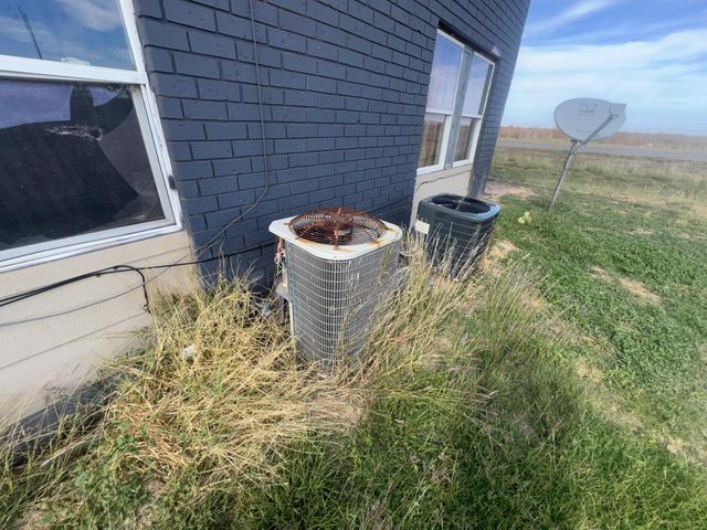 101 Pecos Place, Plainview, TX 79072