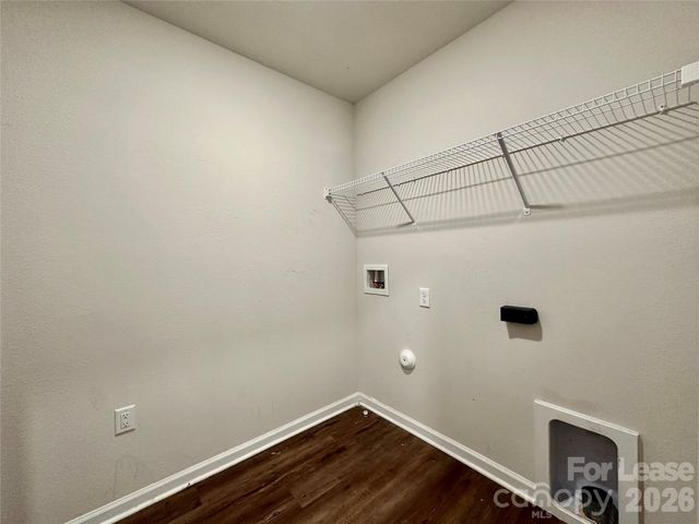 8128 Derby Woods Lane, Charlotte, NC 28214