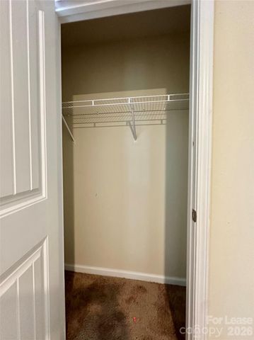 8128 Derby Woods Lane, Charlotte, NC 28214