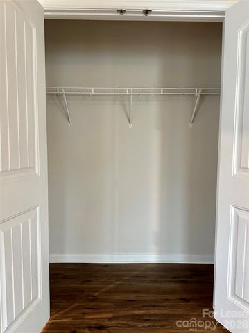 8128 Derby Woods Lane, Charlotte, NC 28214