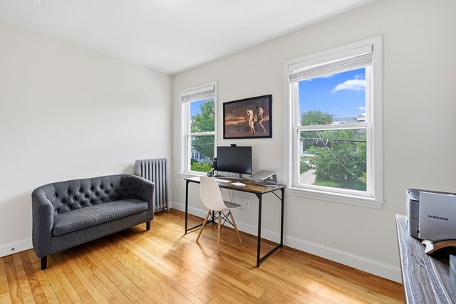 160 White St 2, Belmont, MA 02478