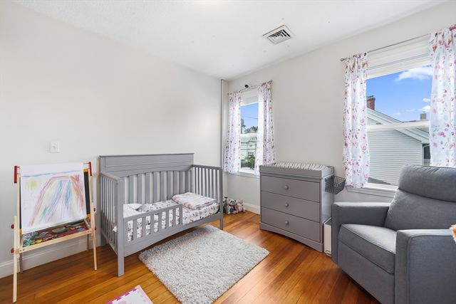 160 White St 2, Belmont, MA 02478