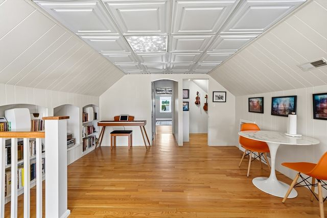 160 White St 2, Belmont, MA 02478