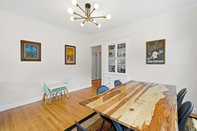 160 White St 2, Belmont, MA 02478