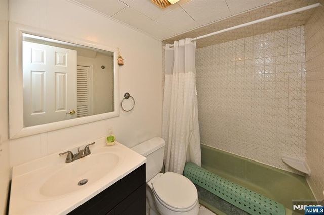 84 Union Place, Ridgefield Park, NJ 07660