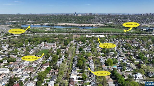 84 Union Place, Ridgefield Park, NJ 07660