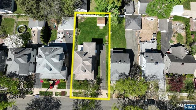 84 Union Place, Ridgefield Park, NJ 07660