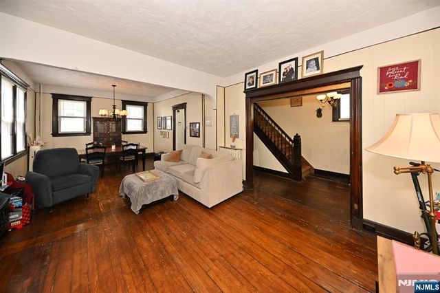 84 Union Place, Ridgefield Park, NJ 07660