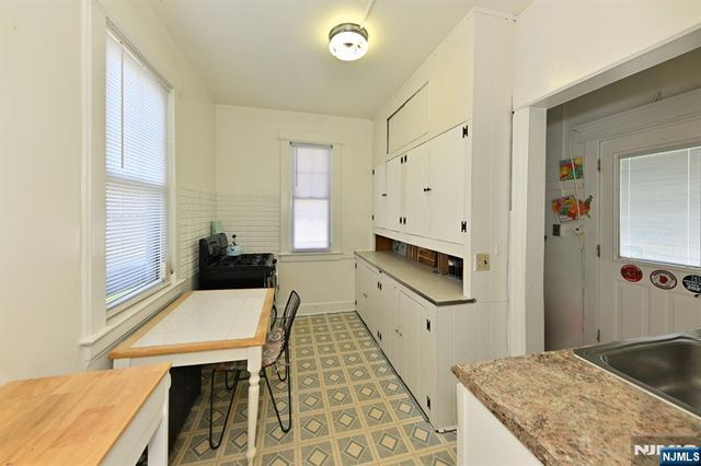 84 Union Place, Ridgefield Park, NJ 07660