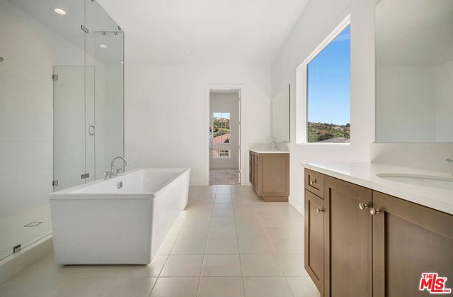 11865 Red Hawk Lane, Porter Ranch, CA 91326