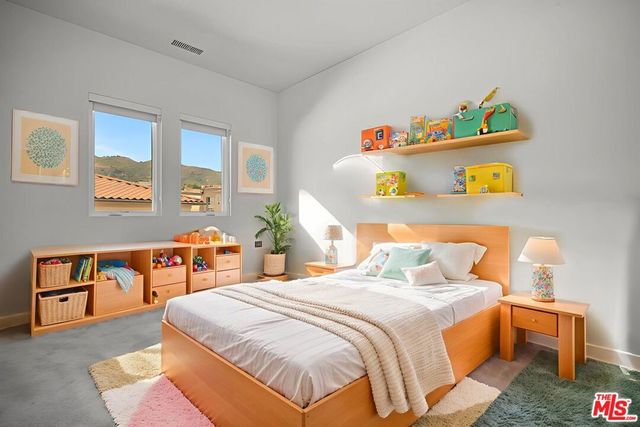 11865 Red Hawk Lane, Porter Ranch, CA 91326