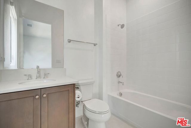 11865 Red Hawk Lane, Porter Ranch, CA 91326