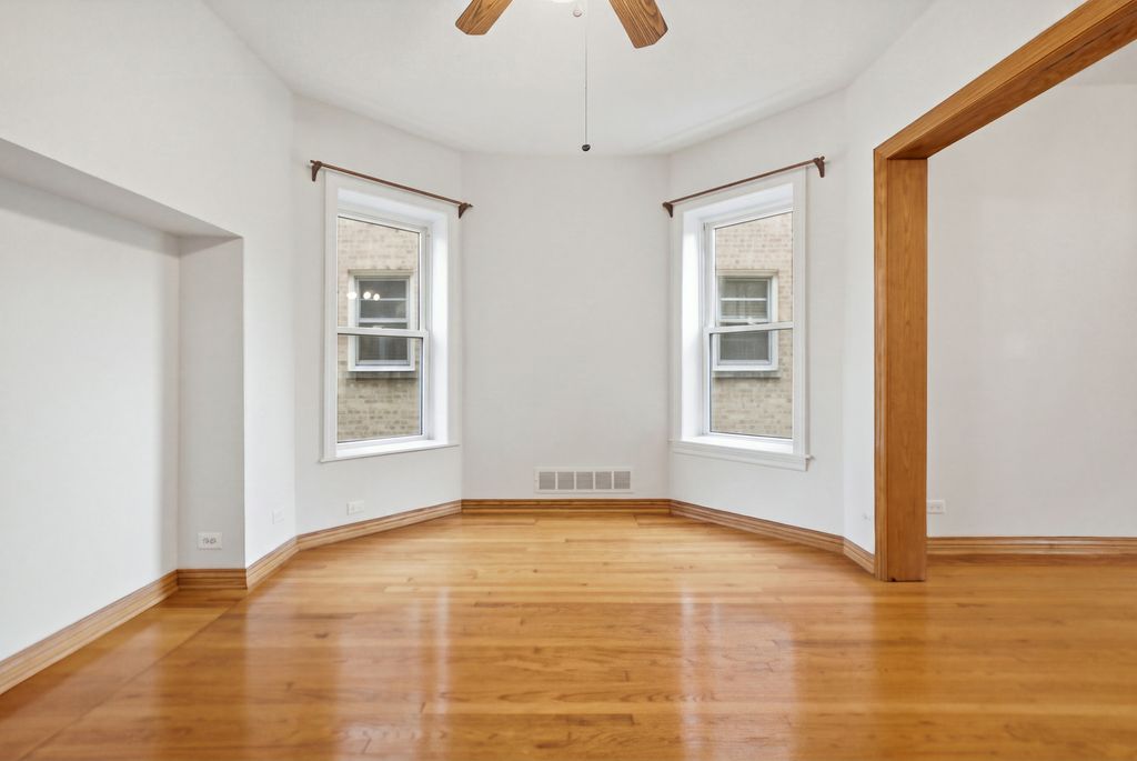 4908 W Berteau Avenue, Chicago, IL 60641 — photo 5
