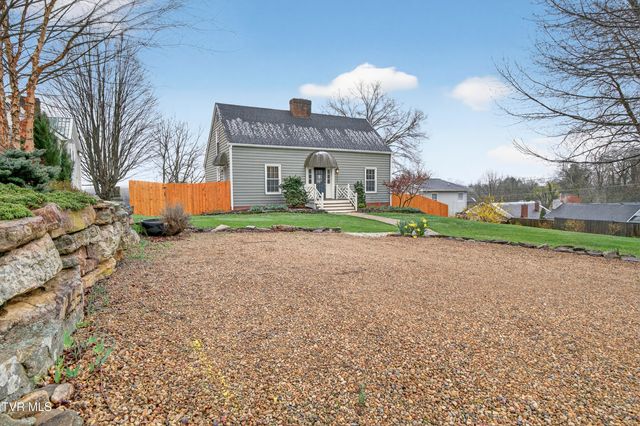 122 Stonewall Heights, Abingdon, VA 24210