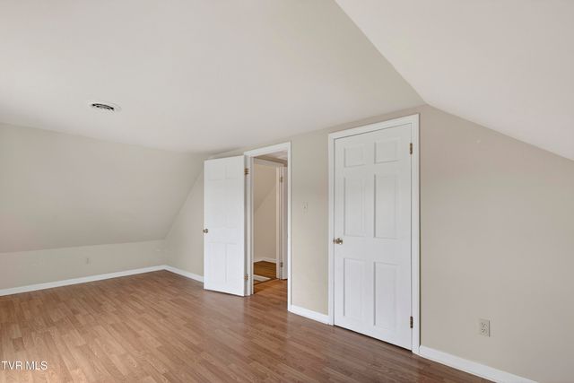 122 Stonewall Heights, Abingdon, VA 24210