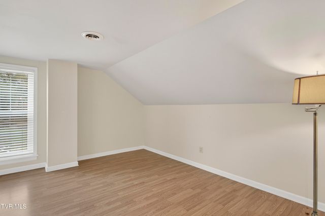 122 Stonewall Heights, Abingdon, VA 24210