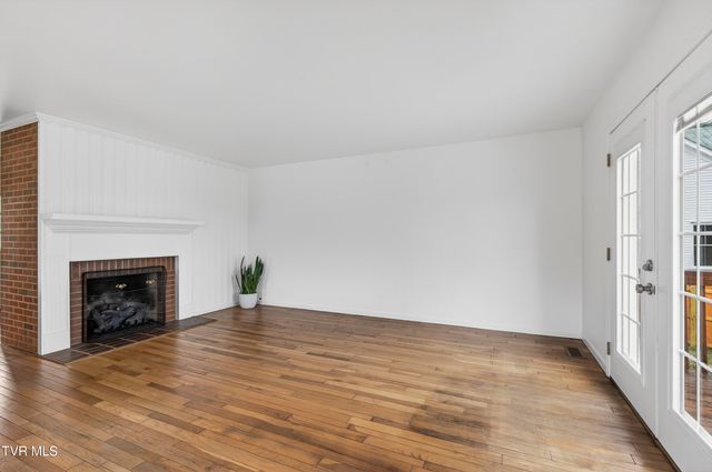 122 Stonewall Heights, Abingdon, VA 24210