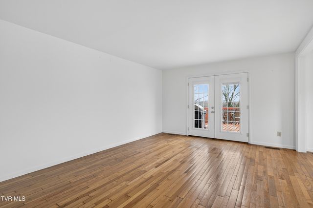 122 Stonewall Heights, Abingdon, VA 24210