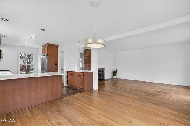 122 Stonewall Heights, Abingdon, VA 24210