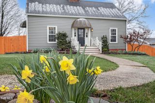 122 Stonewall Heights, Abingdon, VA 24210