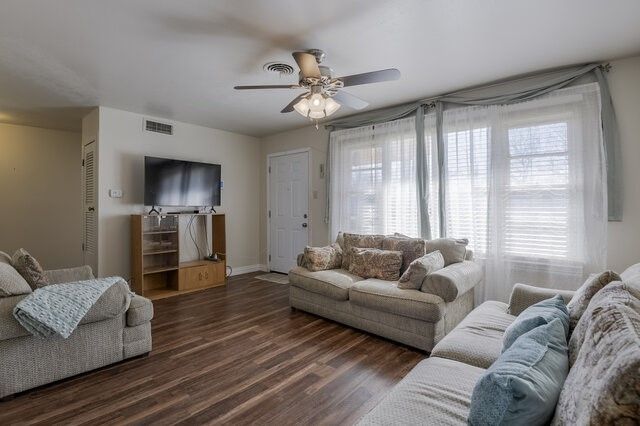 5513 Cottey Street, Fort Worth, TX 76119