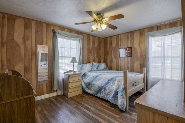 5513 Cottey Street, Fort Worth, TX 76119