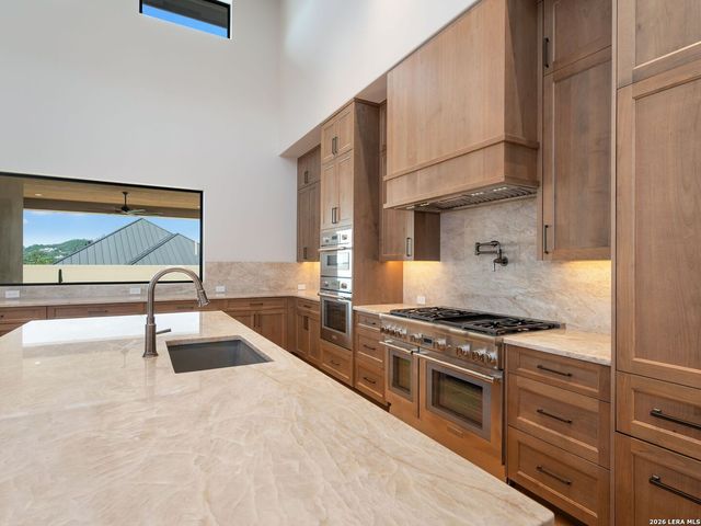 2 Dominion Vista, San Antonio, TX 78257