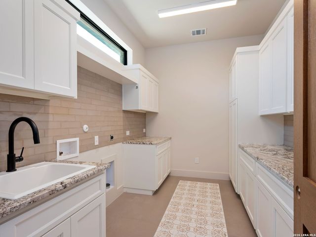 2 Dominion Vista, San Antonio, TX 78257