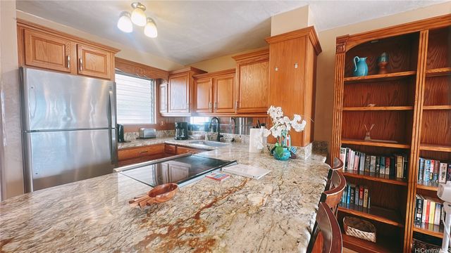1909 Ala Wai Boulevard 504, Honolulu, HI 96815